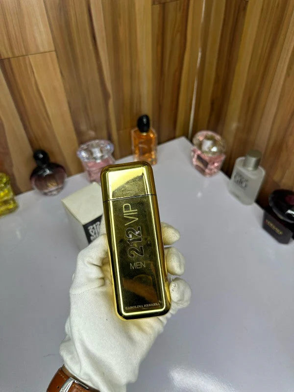 CAROLINA HERRERA 212 VIP EAU DE PARFUM