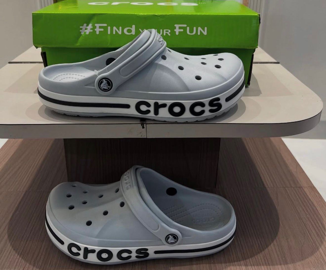 UNISEX CROCS BAYABAND CLOGS SANDAL GREY BLACK