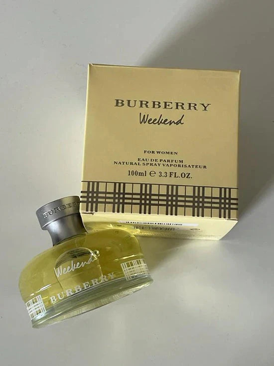 BURBERRY WEEKEND