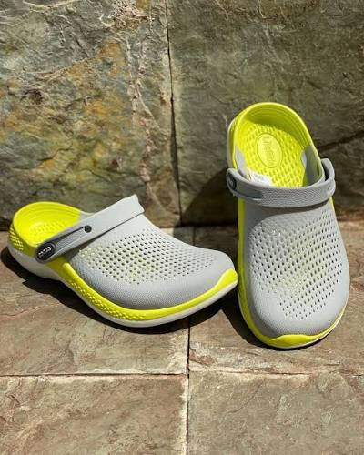 UNISEX CROCS LIGHT RIDE CLOGS SANDAL GREY YELLOW