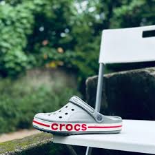 UNISEX CROCS BAYABAND CLOGS SANDAL GREY RED